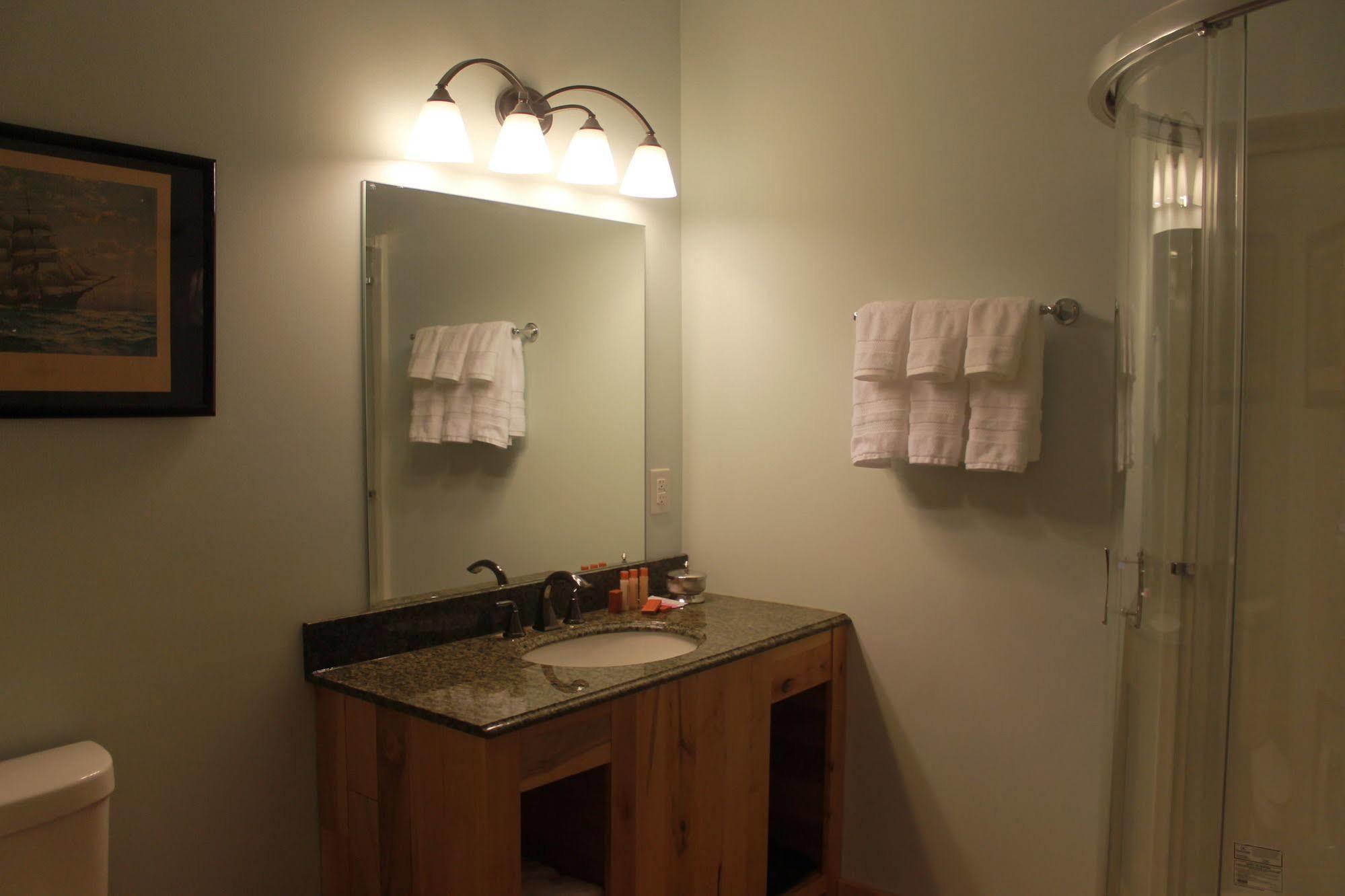Fenton Inn Nellysford Екстериор снимка